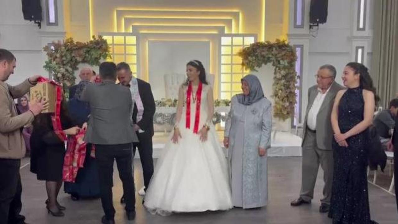 Amasya'da d&uuml;ğ&uuml;nde ilgin&ccedil; takı t&ouml;reni: Kutuyu g&ouml;ren şaşırdı