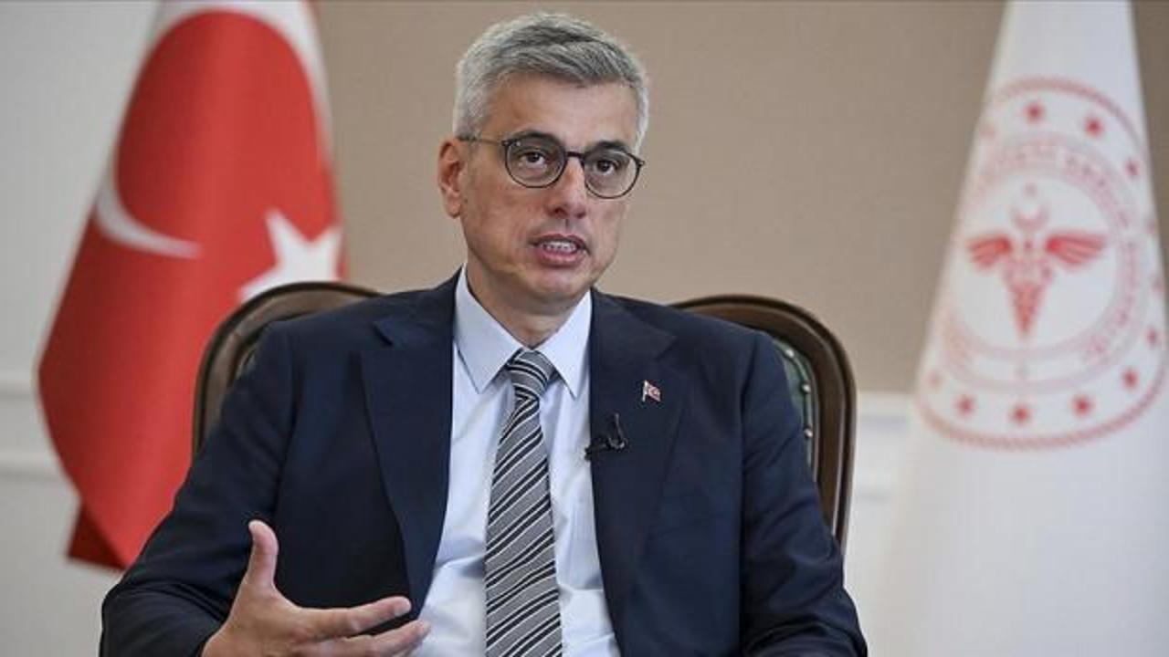 Sağlık Bakanı Kemal Memişoğlu, 'Sağlıklı Türkiye Yüzyılı' vizyonu kapsamındaki çalışmaları hakkında açıklama yapıyor.