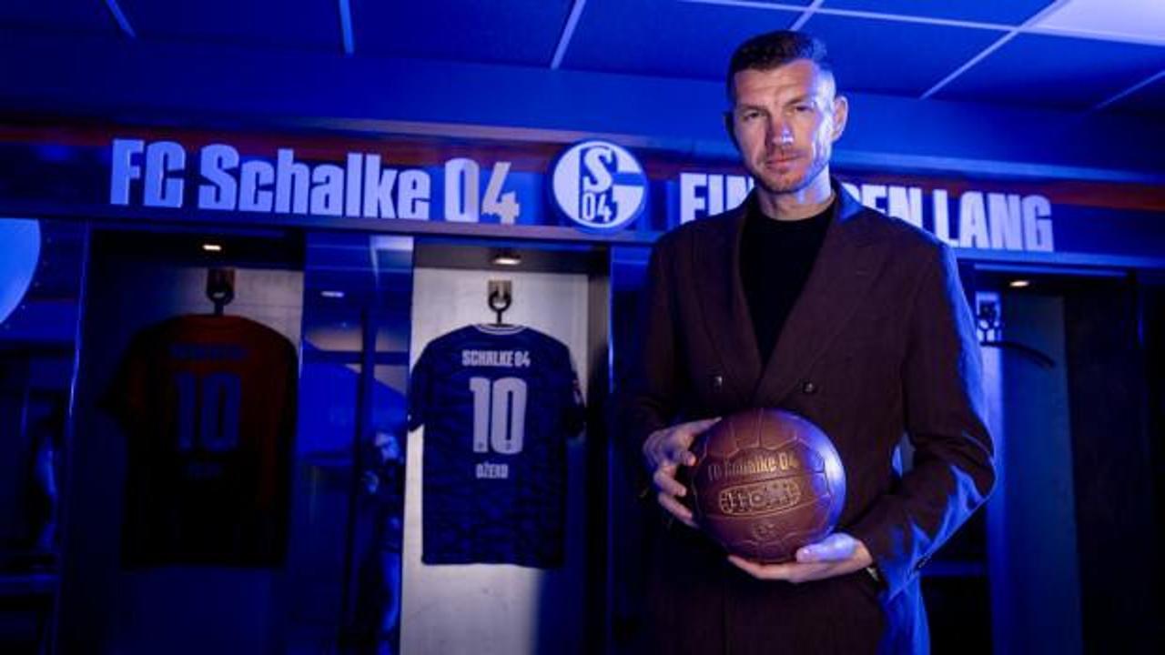 Edin Dzeko, 15 yıl sonra geri döndü! 2. Lig takımına imza attı