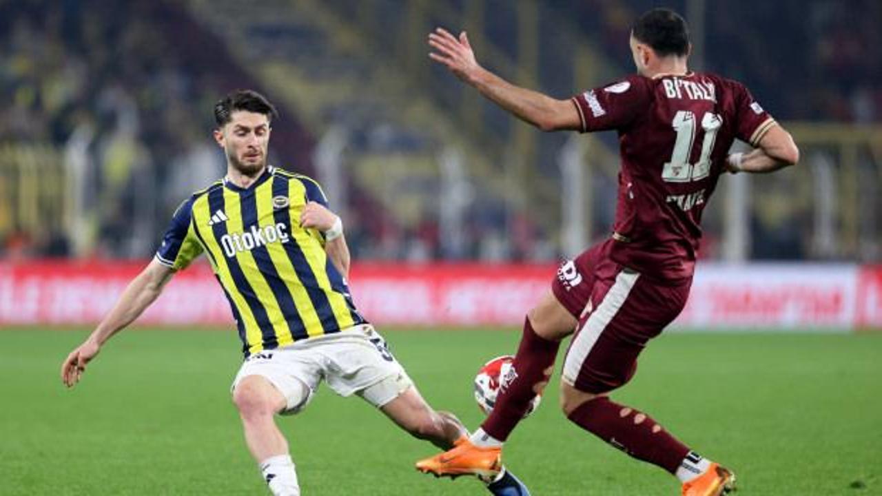 Fenerbah&ccedil;e'de sakatlık şoku: Oyuna devam edemedi