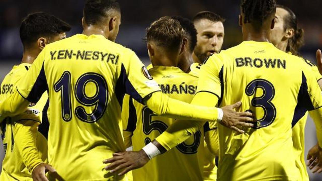 Fenerbah&ccedil;e'nin yıldızı takım arkadaşlarıyla vedalaşıp kul&uuml;pten ayrıldı