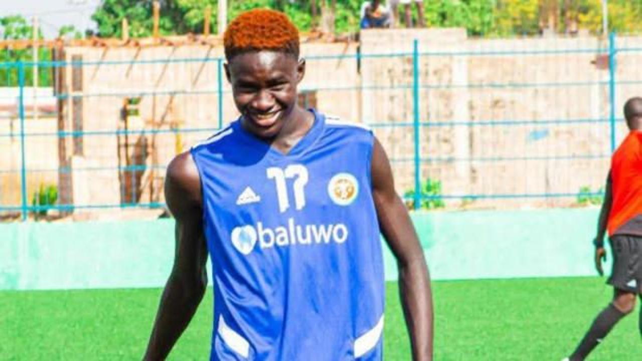 Gambiyalı futbolcu sessiz sedasız Süper Lig ekibine imzayı attı