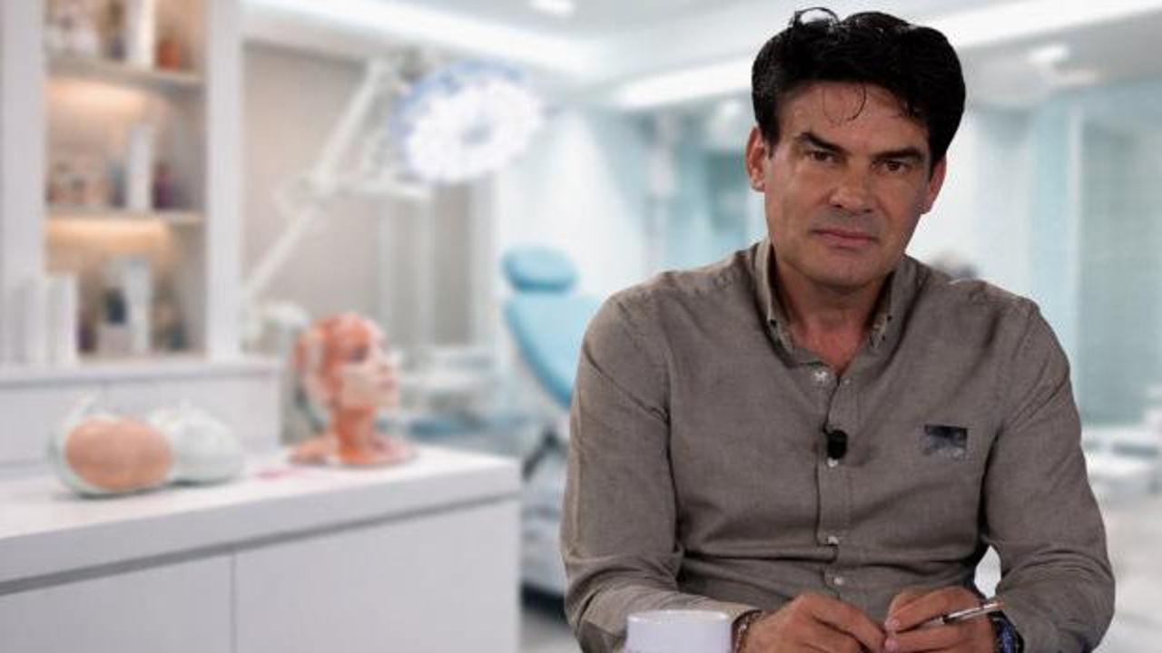 Op. Dr. Murat Acar’dan Jinekomasti hakkında merak edilenleri açıkladı