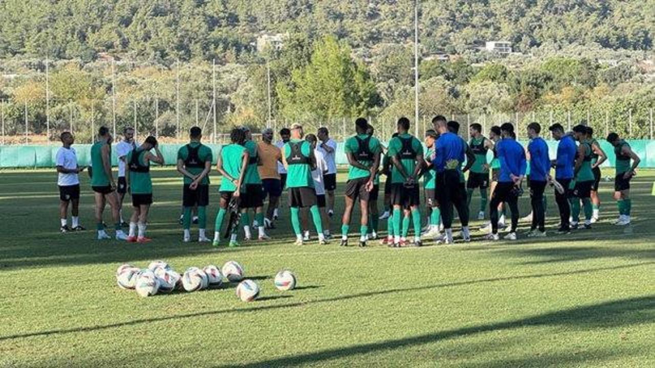 Süper Lig'in eski ekibinde hisse devri yapıldı: Yeni başkana tebrik mesajı