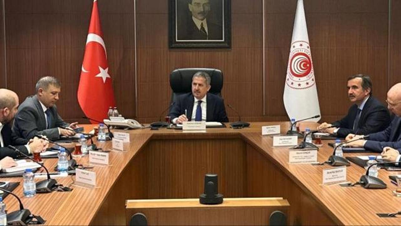 Ticaret Bakanlığı zincir marketlerle toplantı düzenledi