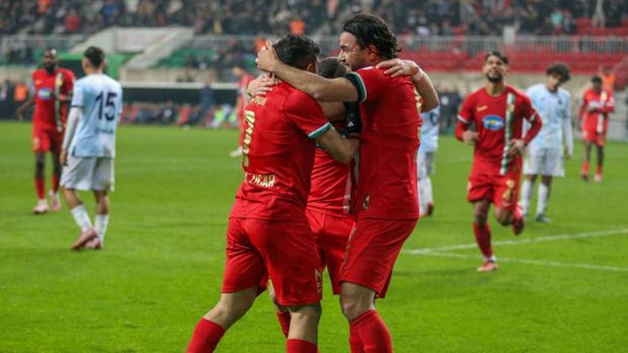1. Lig'de tarihi skor! 7-0 kazanarak liderliğe yükseldiler