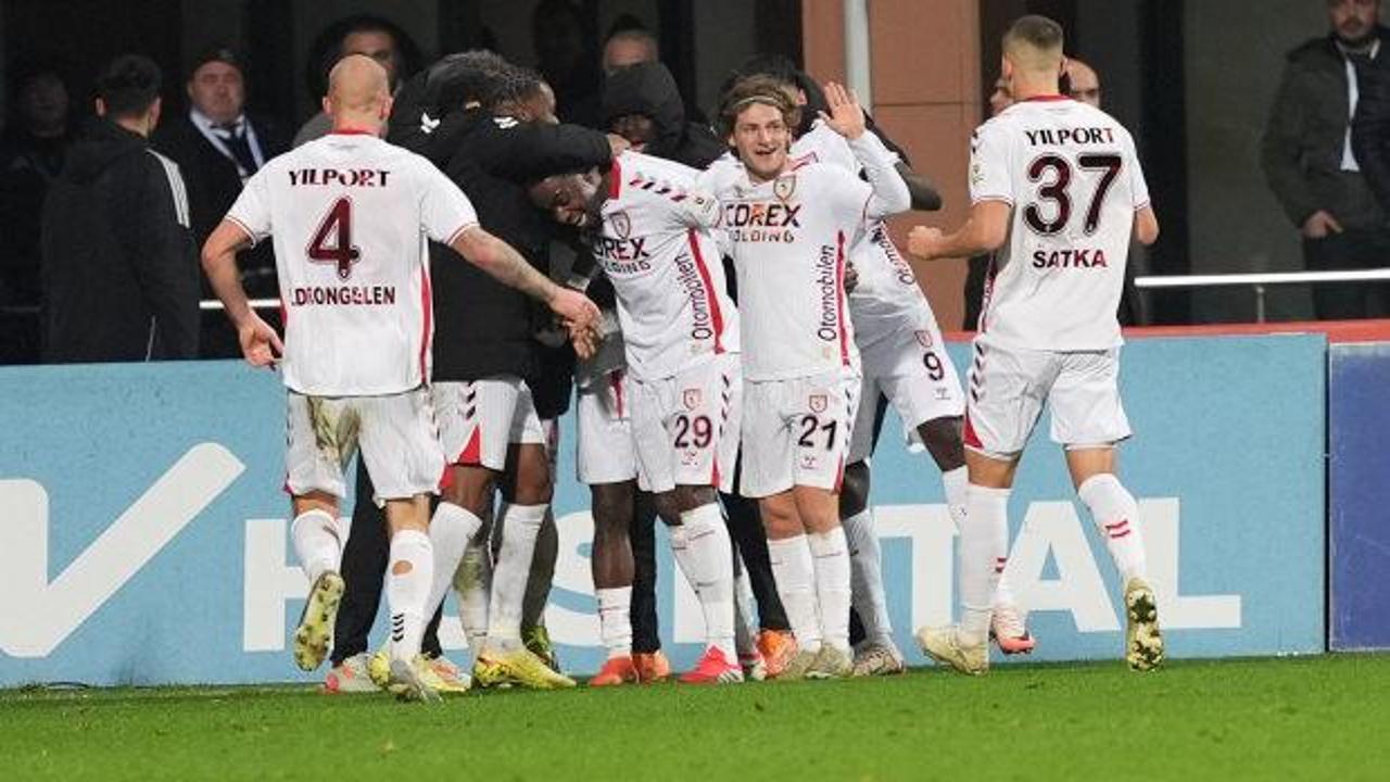 90+2&rsquo;de attılar! Samsunspor Kasımpaşa&rsquo;yı ateşe attı