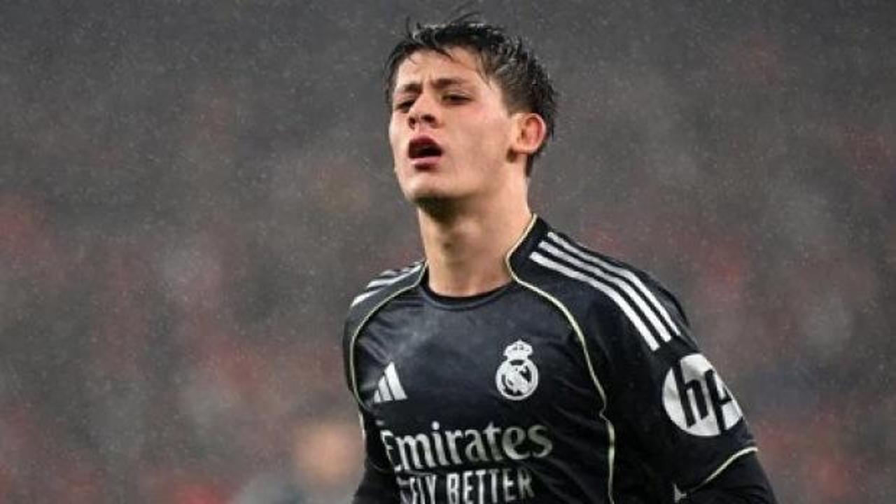 Arda Güler, asist yaptığı maçta oyundan alınınca çılgına döndü! Arbeloa'ya sert tepki