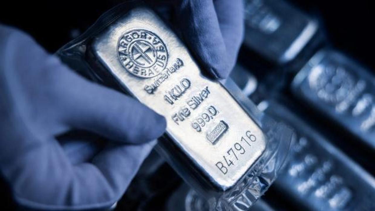 Citigroup'tan g&uuml;m&uuml;ş i&ccedil;in rekor tahmini