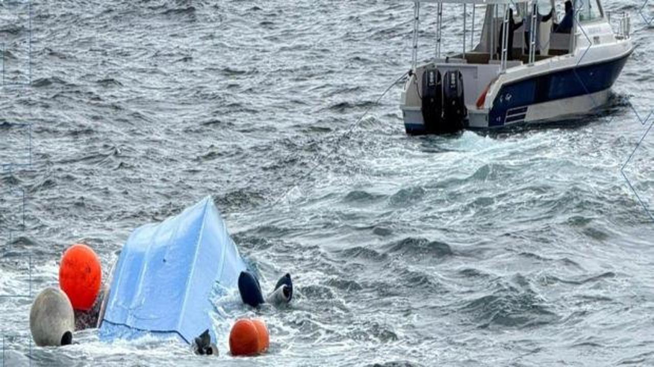 Fransız turistleri taşıyan tekne Umman'da alabora oldu