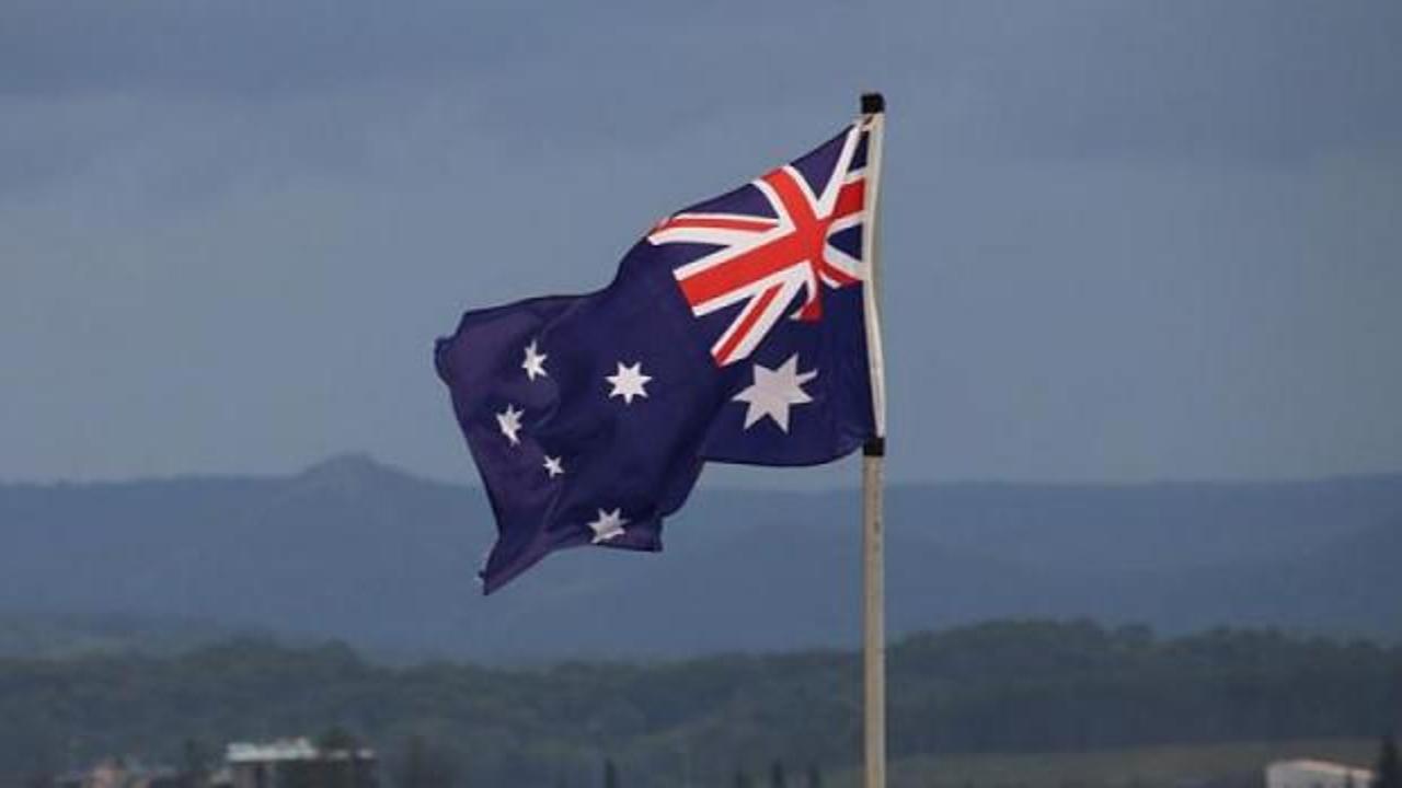 İslamofobik kampanyalarıyla tanınıyordu: İçerik üreticisine Avustralya'dan vize engeli