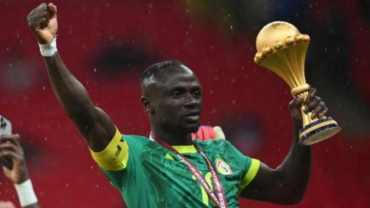 Taraftara davranışı ile gündem olan Mane'den inanç ve saygı vurgusu