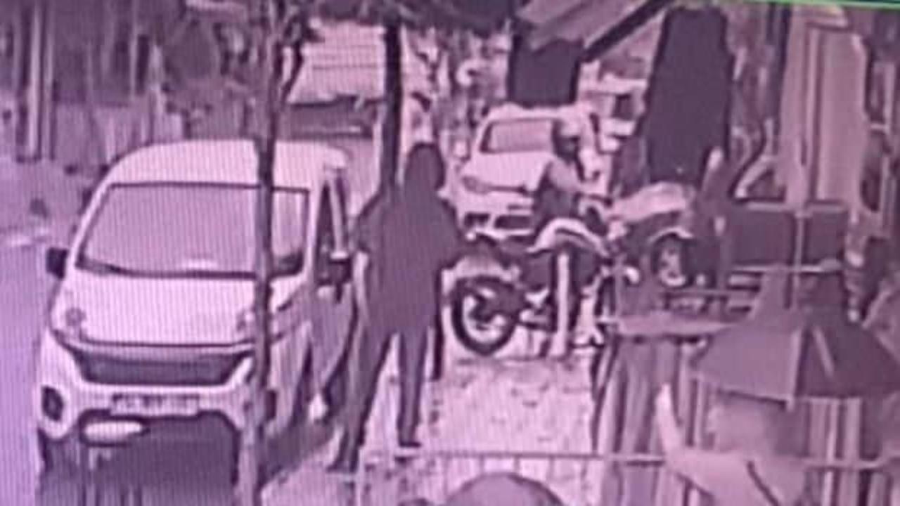 Sultangazi'de silahlı saldırı: 2 kişi yaralandı