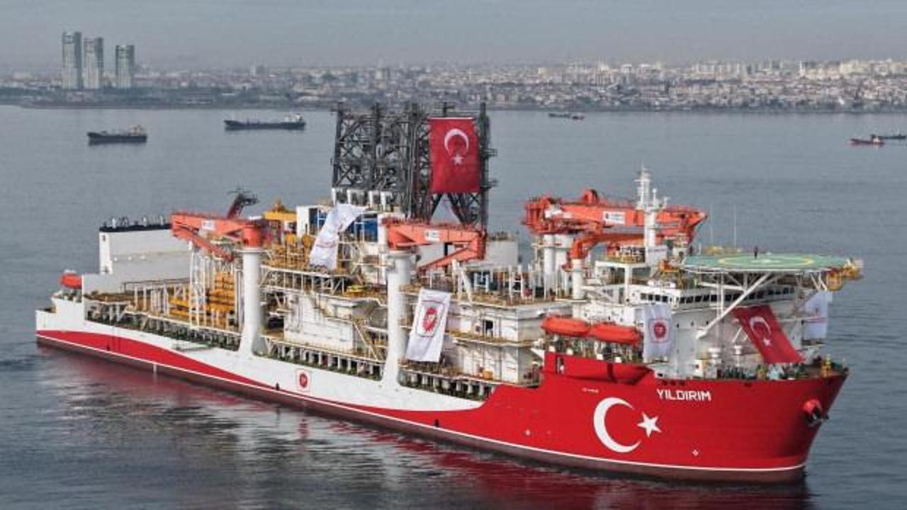 Yıldırım Sondaj Gemisi Karadeniz yolcusu