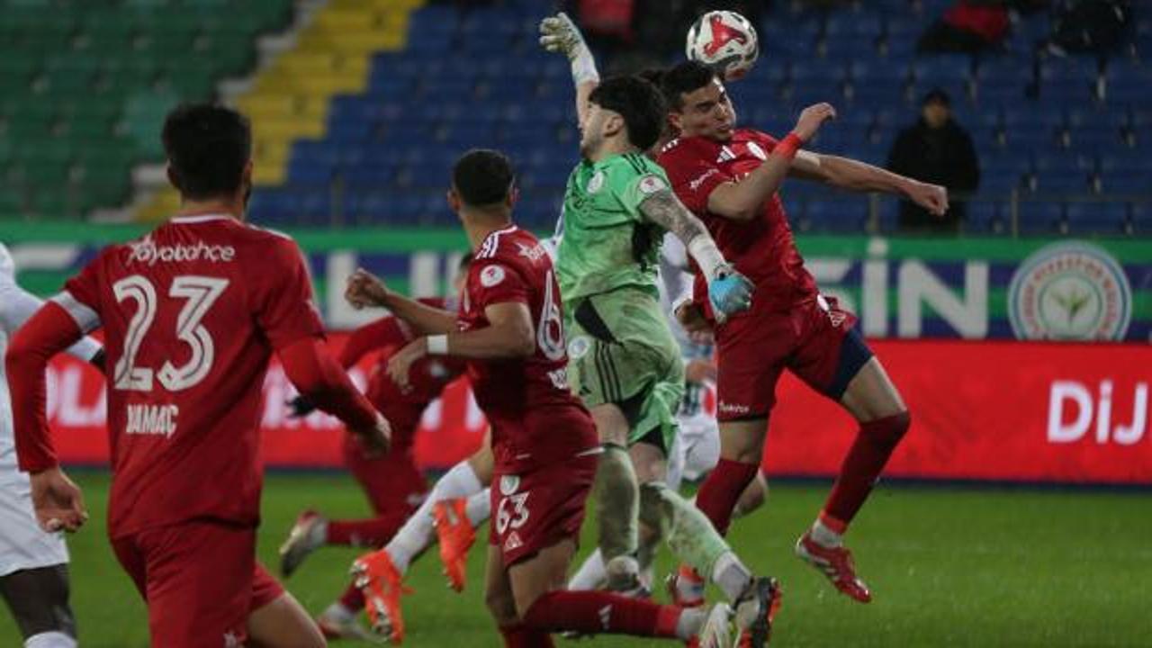 3. Lig takımı ilk puanını Süper Lig ekibinin sahasından çıkardı!