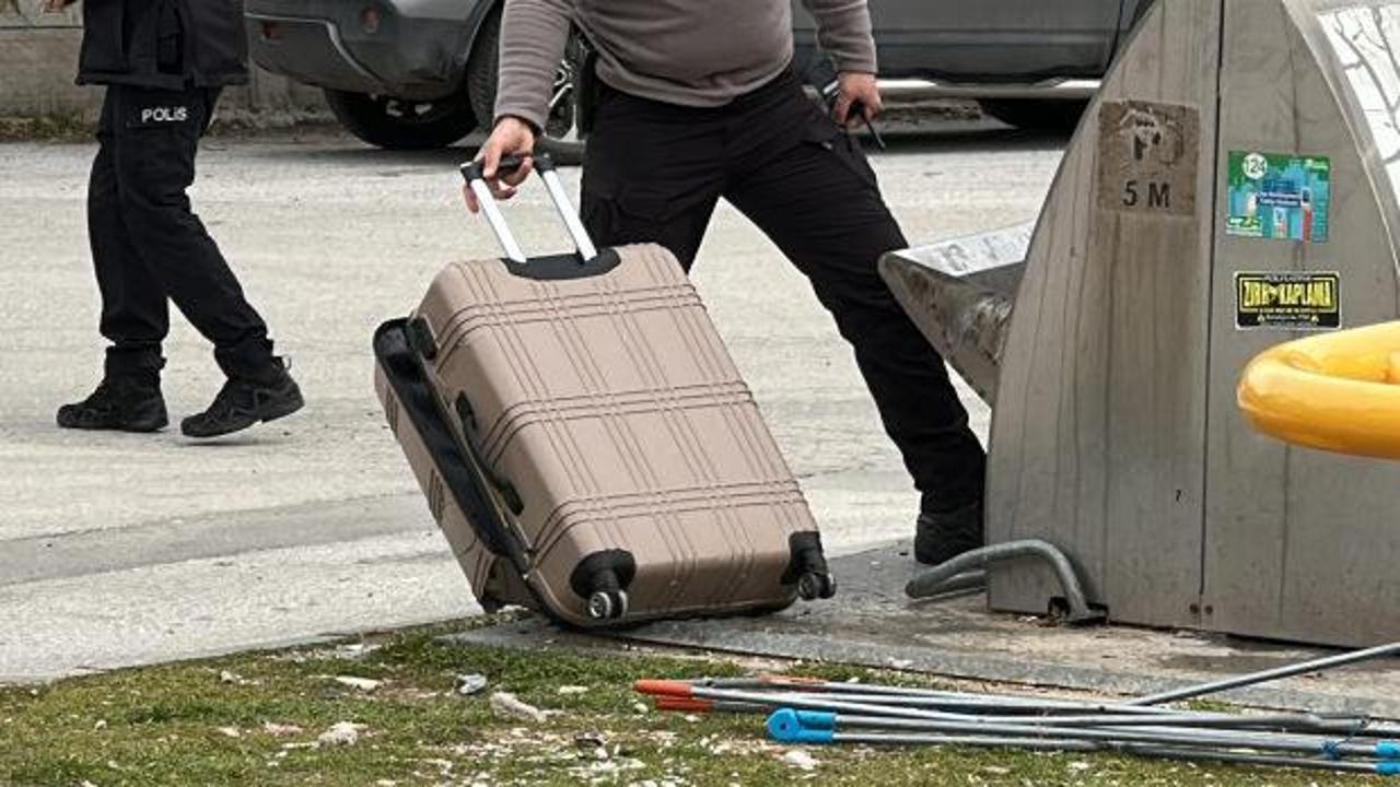 &Ccedil;ocuk parkında hareketli anlar: Bomba imha uzmanları b&ouml;lgeye &ccedil;ağırıldı!