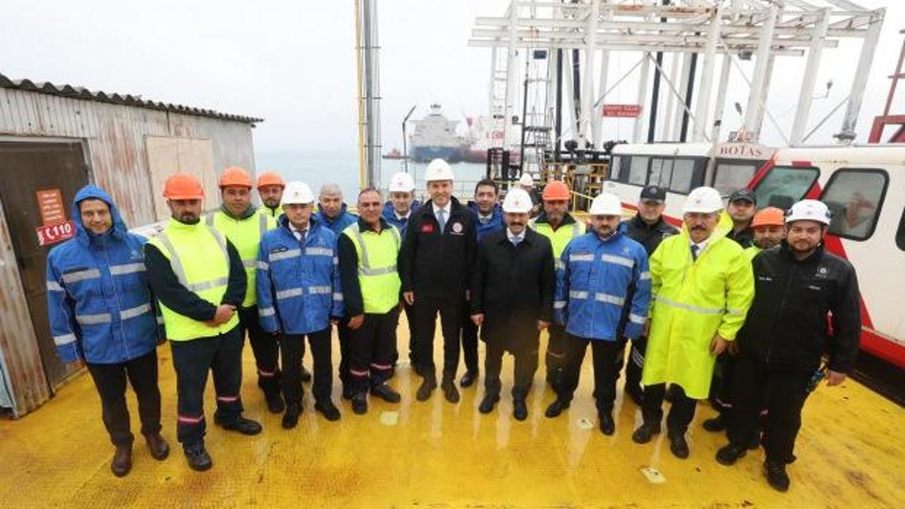 Enerjide tarihi zirve: Bakan Bayraktar Akdeniz'den beklenen müjdeyi verdi