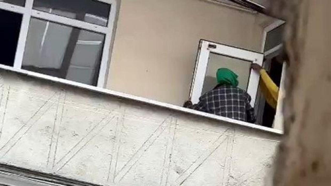 Esenyurt'ta binaya giren 2 kişi kapı ve pencereleri çaldı