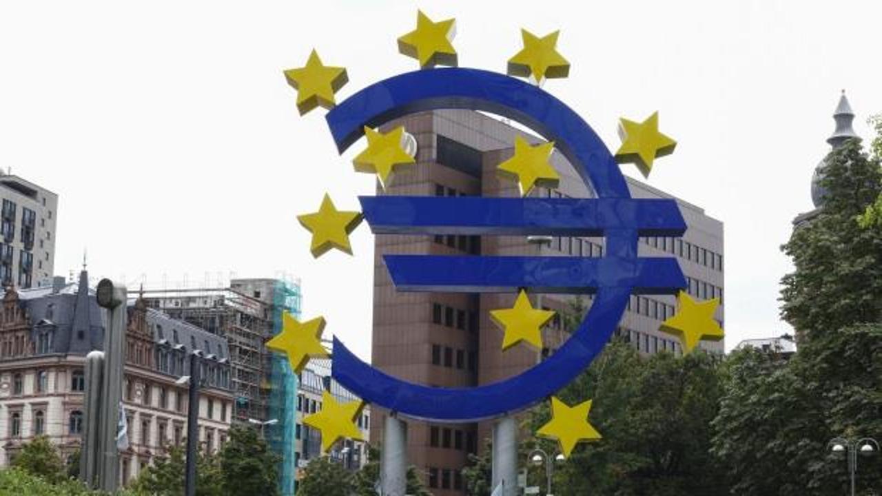 Euro Bölgesi'nde yıllık enflasyon ocakta yüzde 1,7 oldu