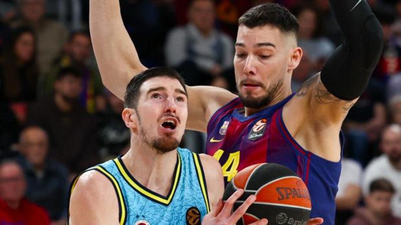 Fenerbahçe, Barcelona'yı 4 sayıyla devirdi