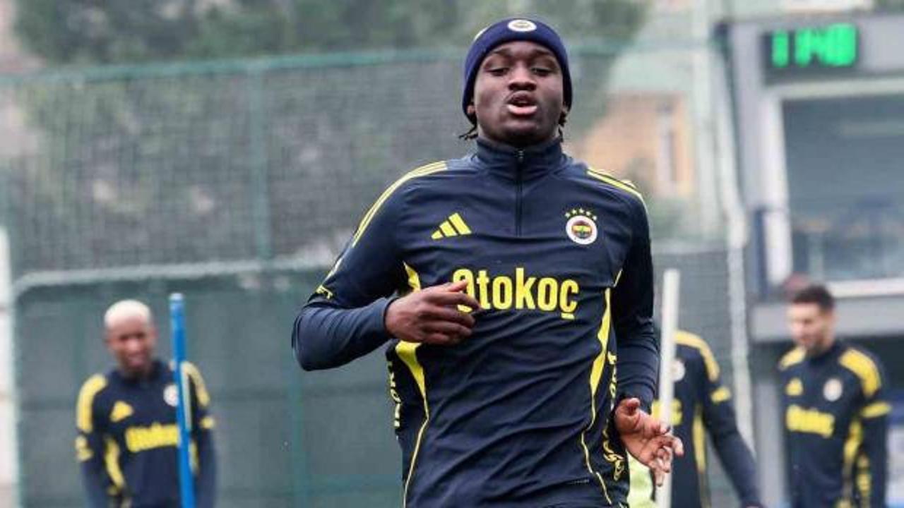 Fenerbahçe'nin yeni transferi sahaya indi