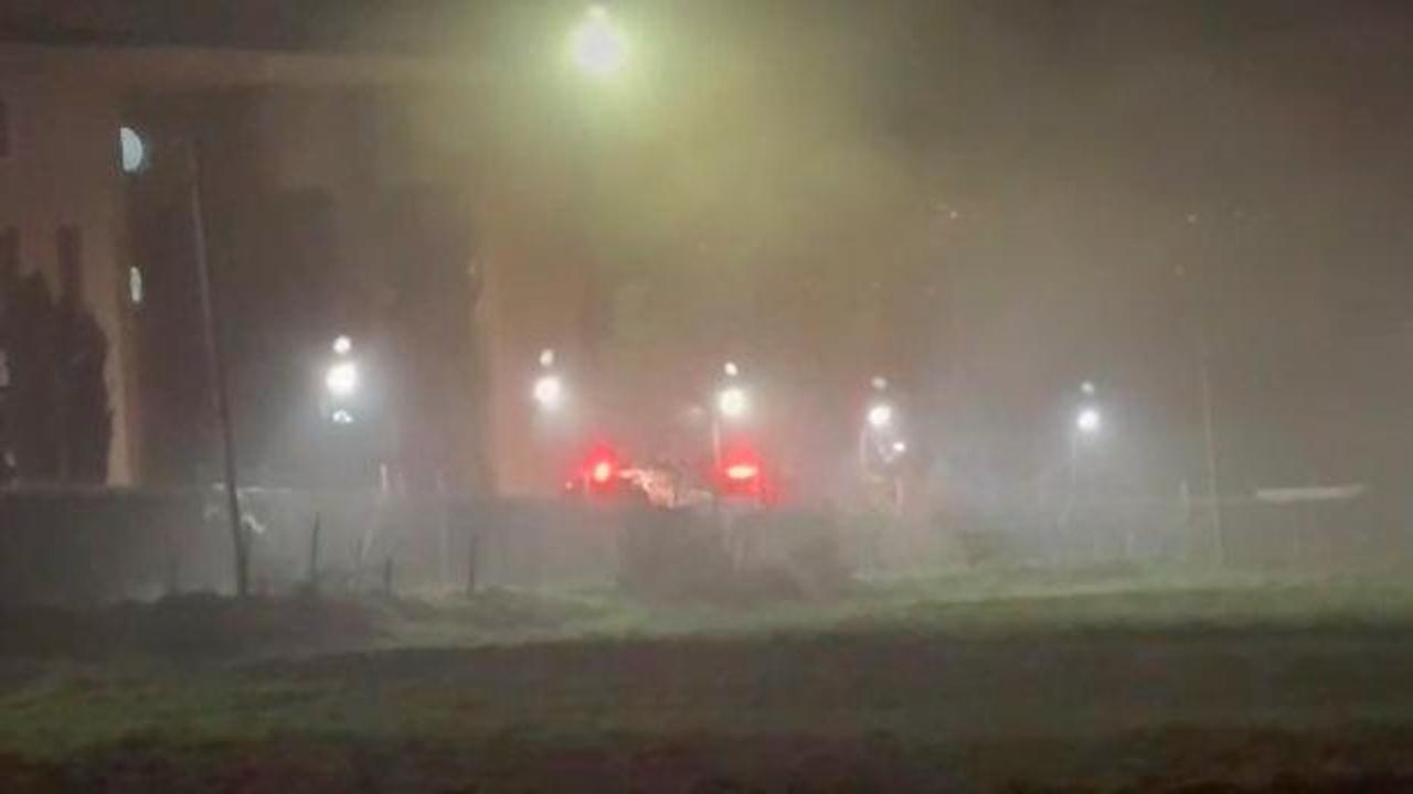 Hendek Cezaevi'nde yangın: Dumandan etkilenenen 11 kadın h&uuml;k&uuml;ml&uuml; hastaneye sevk edildi