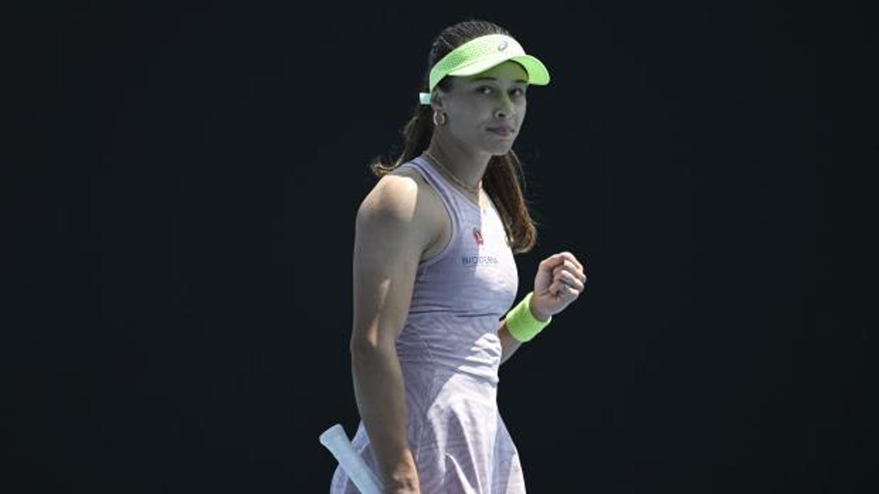 Kortta tarih yazan milli tenisçi Zeynep Sönmez 33 sıra birden yükseldi