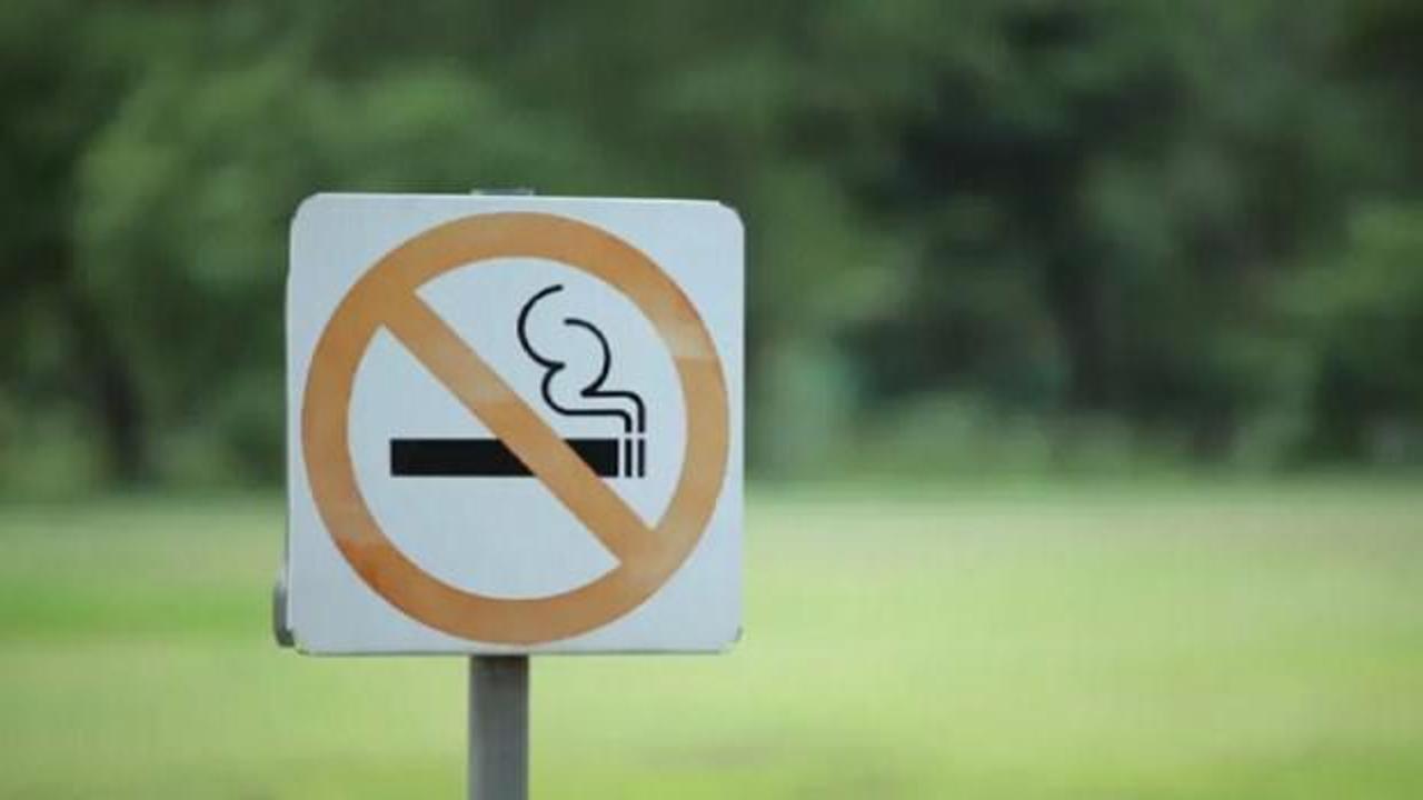 Sigara yasağı yolda! Artık parklar ve plajlarda içilemeyecek