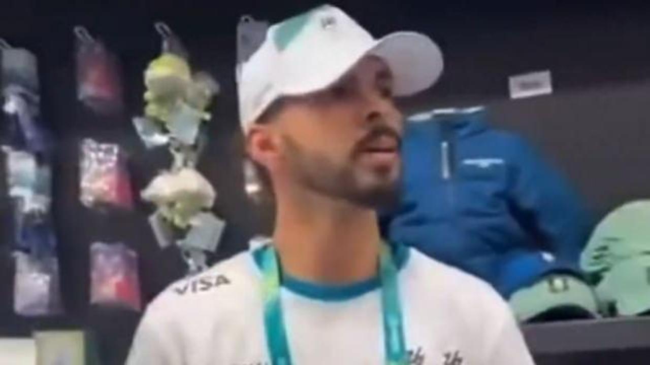 Olimpiyatlarda skandal! Provokatör İsrailli grubu 'Özgür Filistin' diyen adam işinden oldu