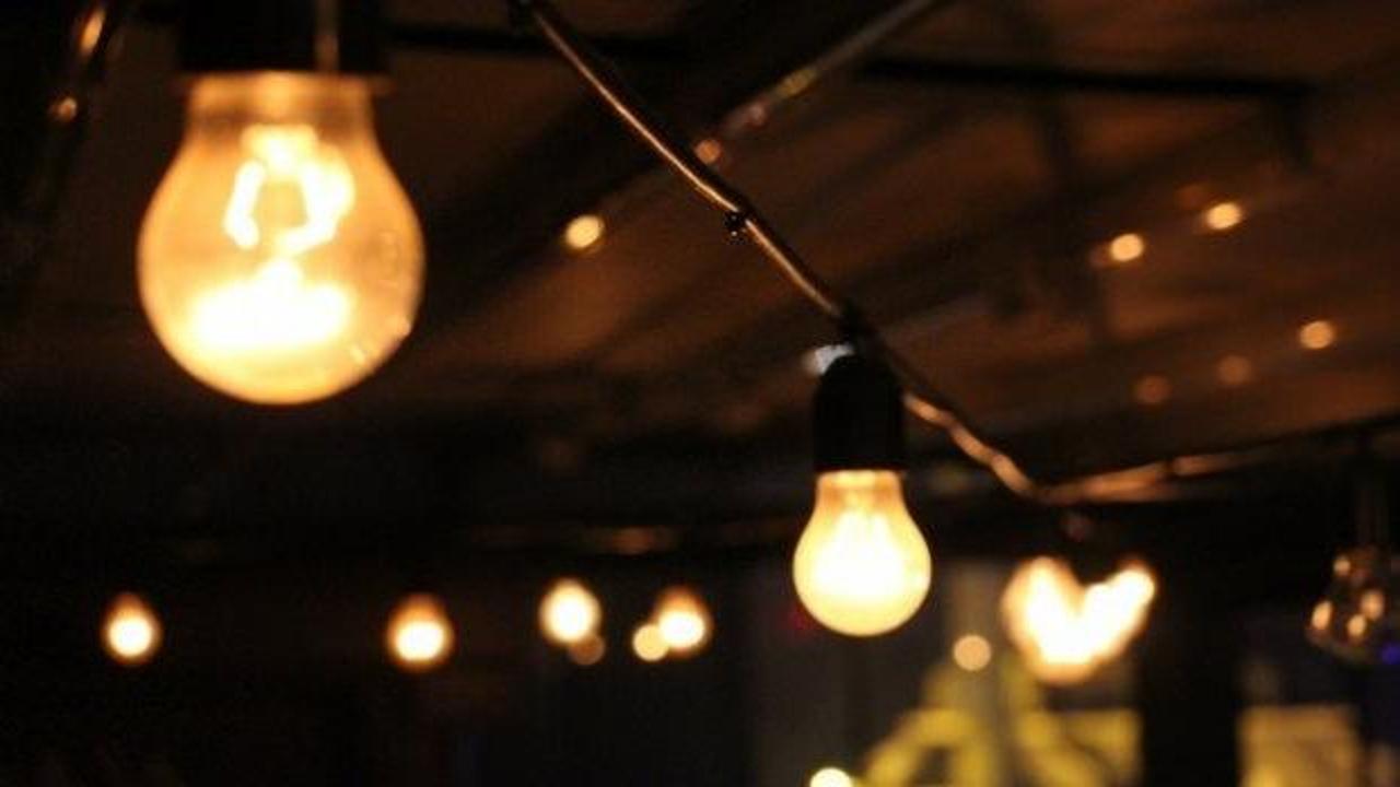 Ampul&uuml; değiştirmek istemişti: Mersin'de 22 yaşındaki gencin acı sonu