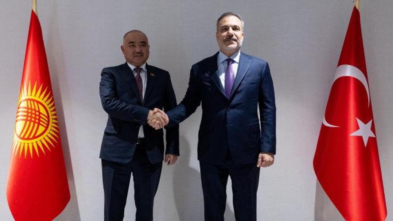 Bakan Fidan, Kırgızistan Meclis Başkanı ile bir araya geldi