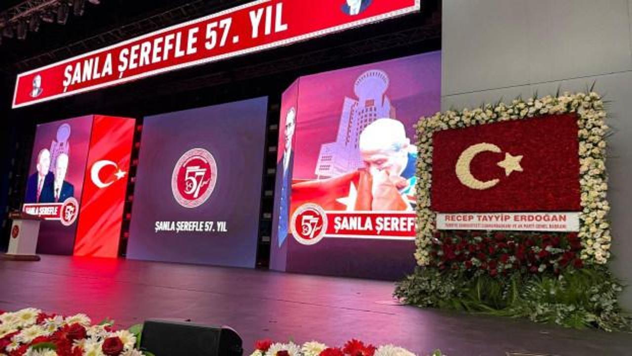 Erdoğan'dan Bahçeli'ye Türk bayrağı motifli tebrik çiçeği