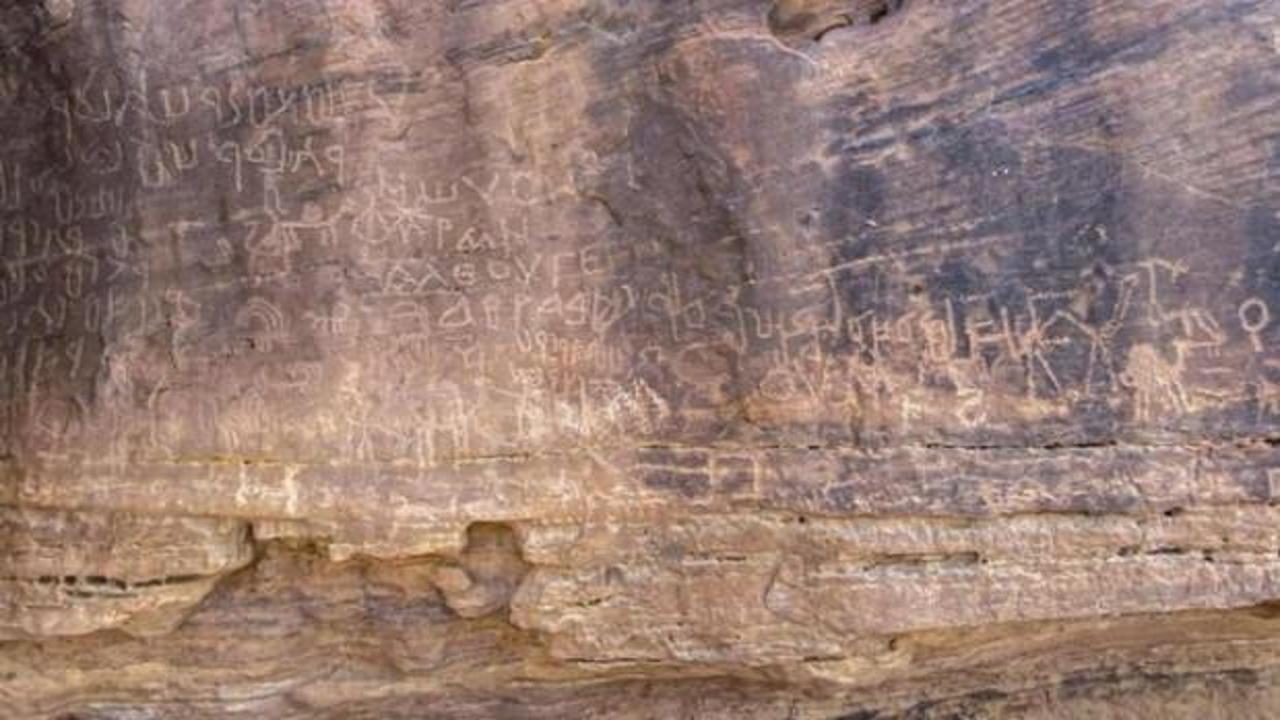 Çölde akılalmaz keşif! İnsanlık arşivi ortaya çıktı: Tam 10 bin yıllık!