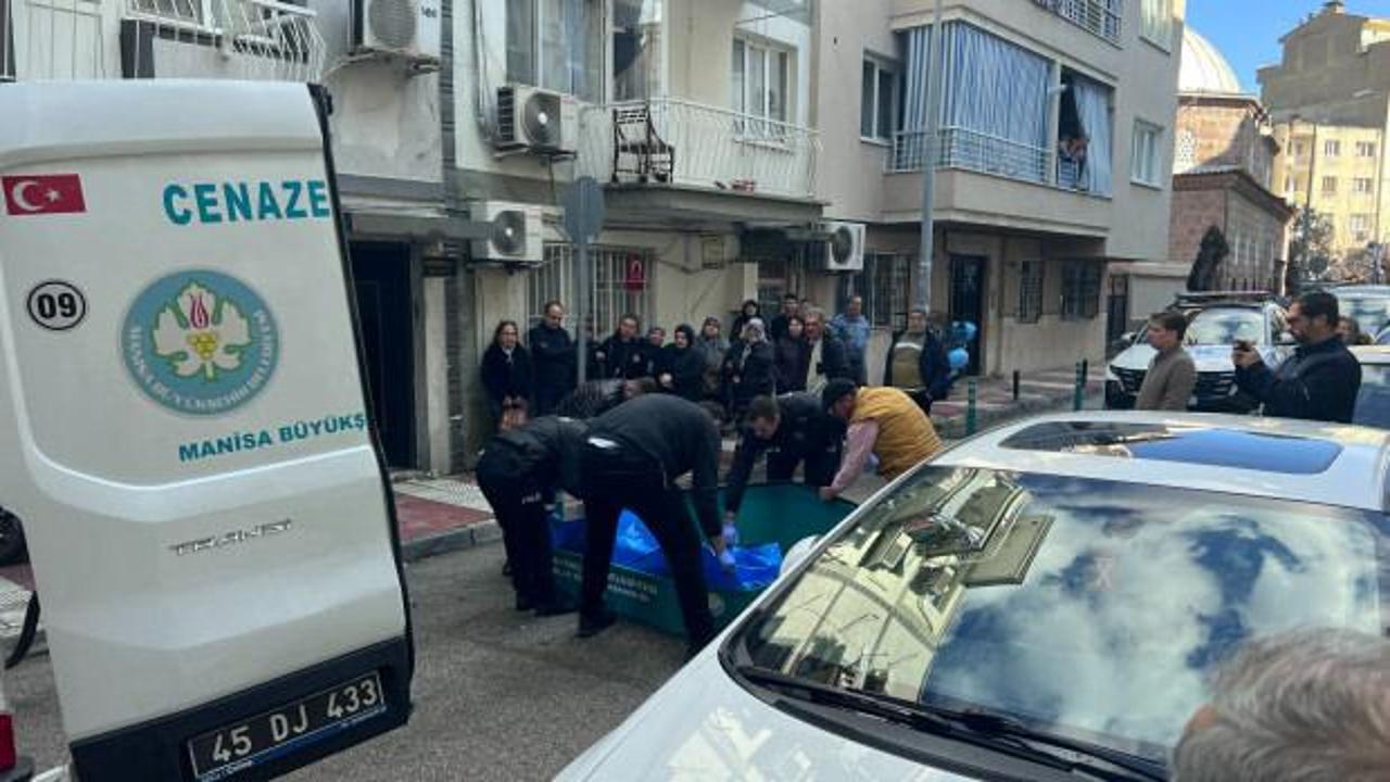 Manisa'da dehşet! 83 yaşındaki şahıs, eşini uykusunda katletti