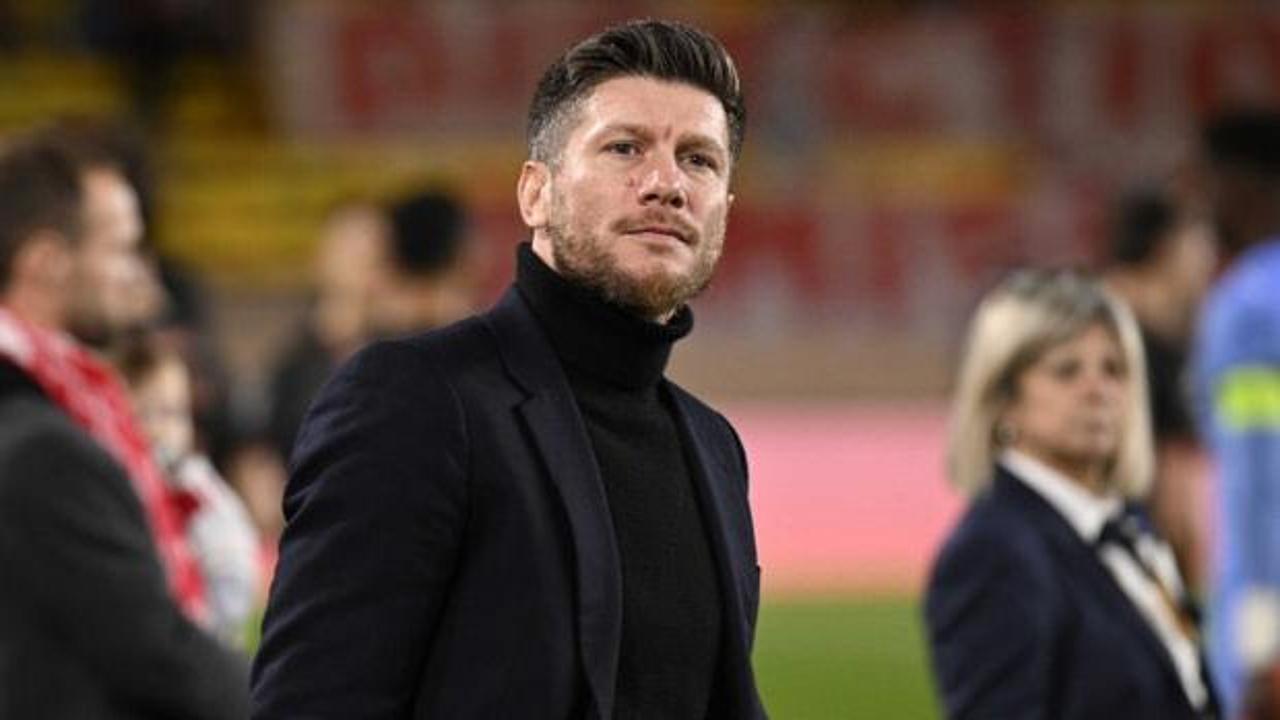 Monaco 38 yaşındaki diplomasız teknik direktörü için her maç ceza ödüyor