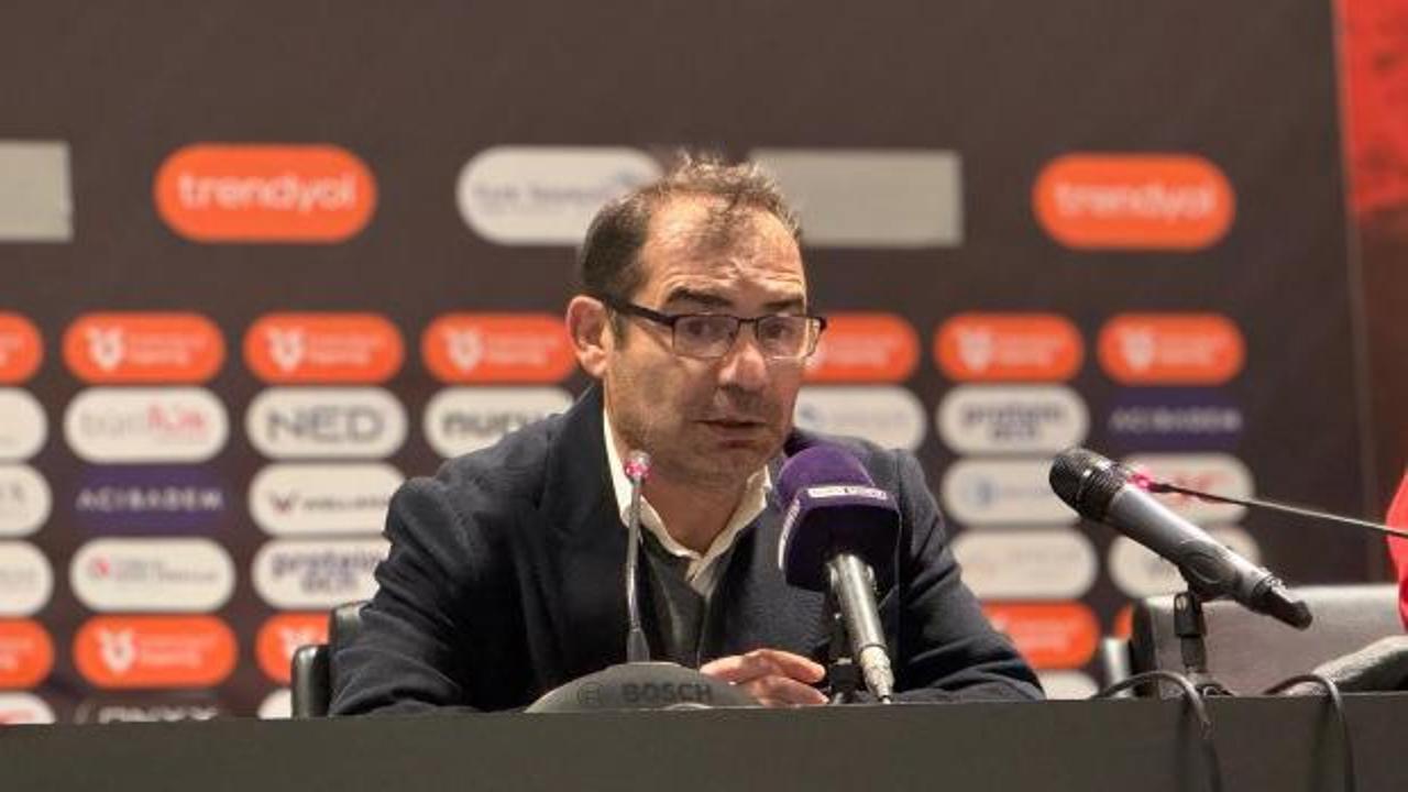 Süper Lig ekibi teknik direktörün sözleşmesini feshetti