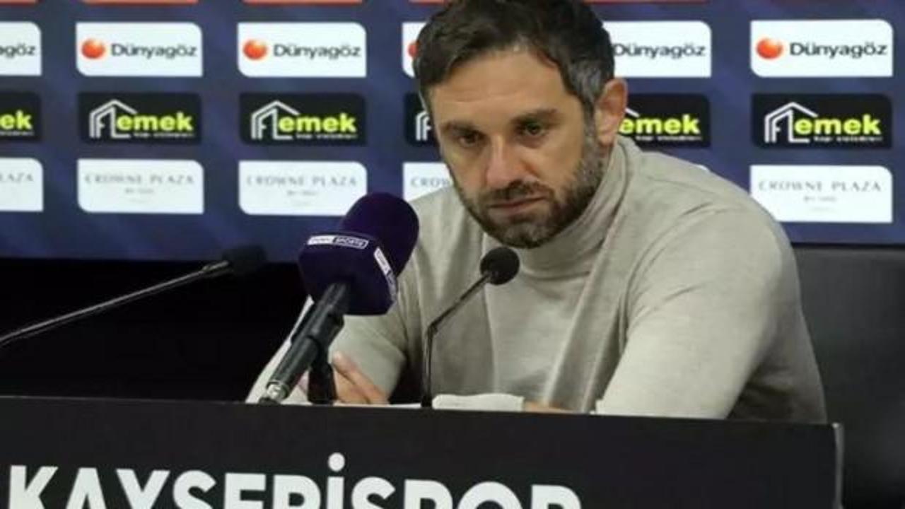 Süper Lig'de bir teknik direktör ayrılığı daha! Sözleşmesi feshedildi