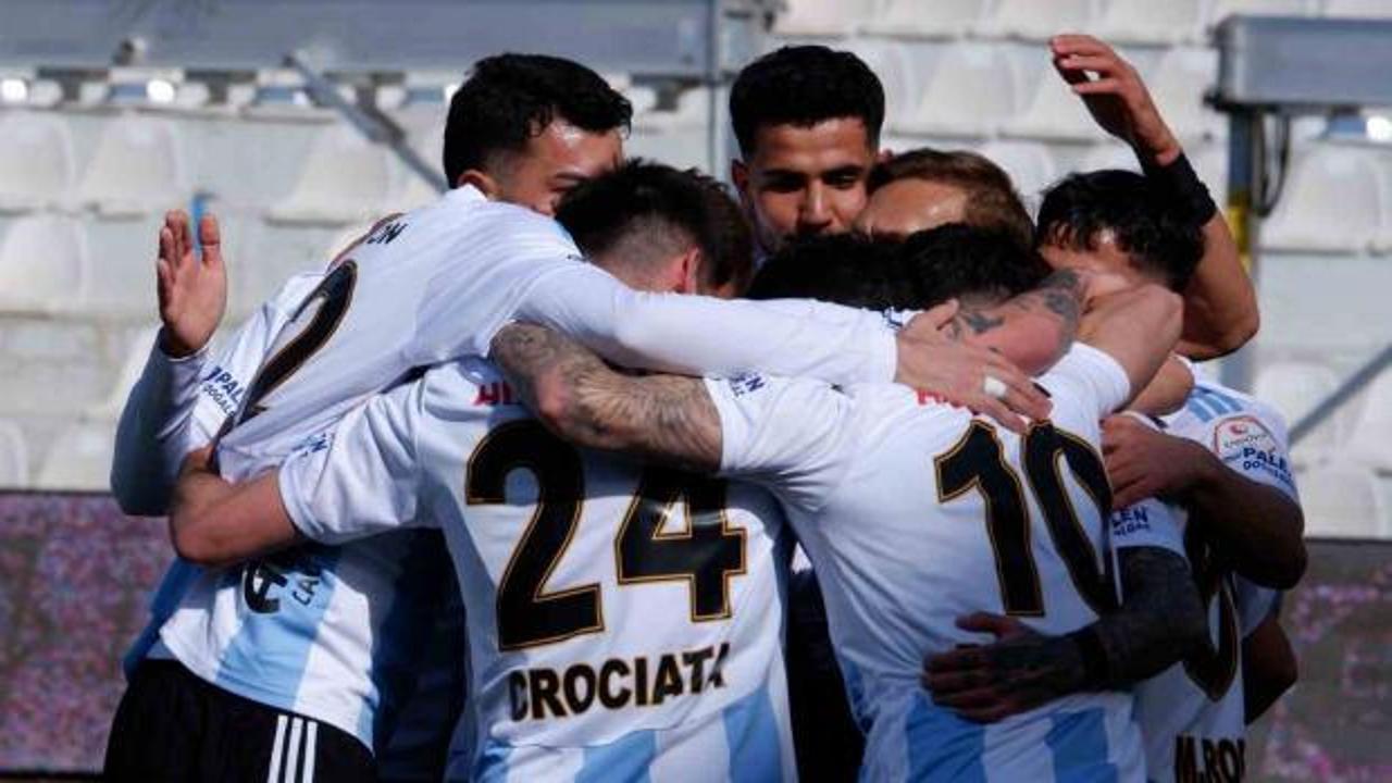 10 maçta 10. galibiyet! Erzurumspor, Serik Spor'u 4-0'la dağıttı