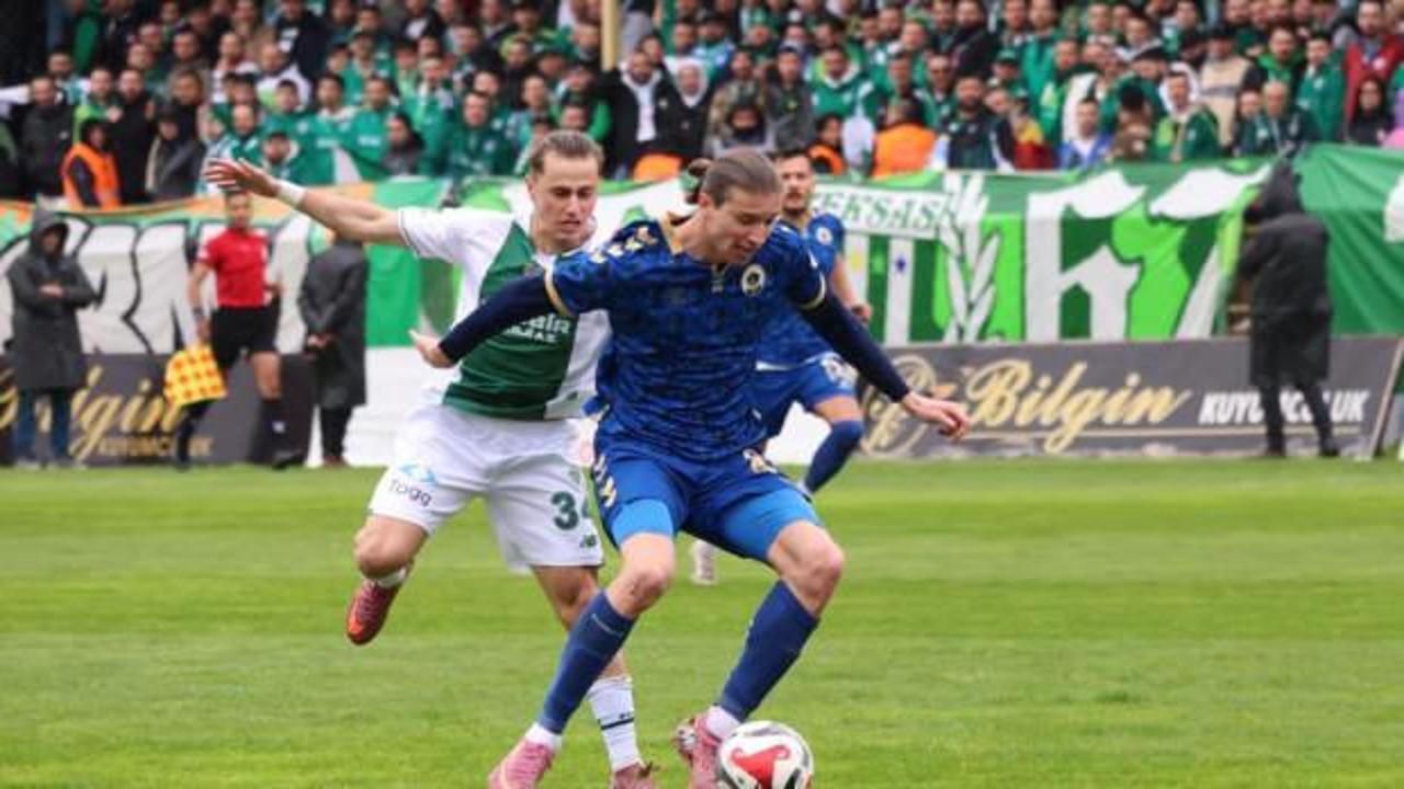 2. Lig'de oynayan efsane takım deplasmanda 3 golle kazandı! Liderliğe yükseldi