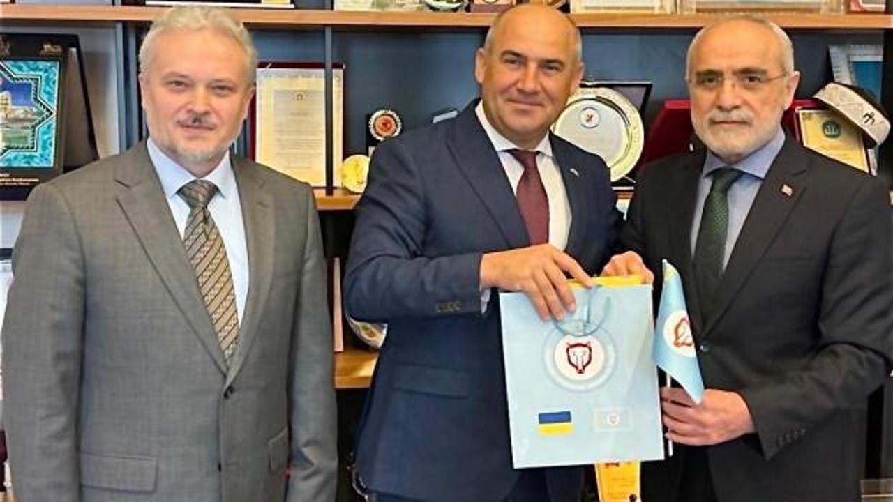 Yalçın Topçu, Ukrayna heyetini kabul etti! Türkiye ve Erdoğan'a teşekkür ettiler