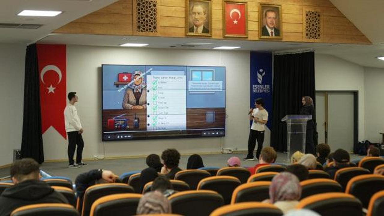 Esenler'de afetlere hazırlık bu kez dijital oyunlarla &ouml;ğretildi