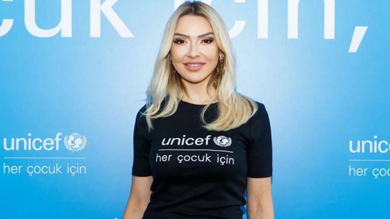 AK Parti'den şarkıcı Hadise'ye tepki: Vah zavallı vah