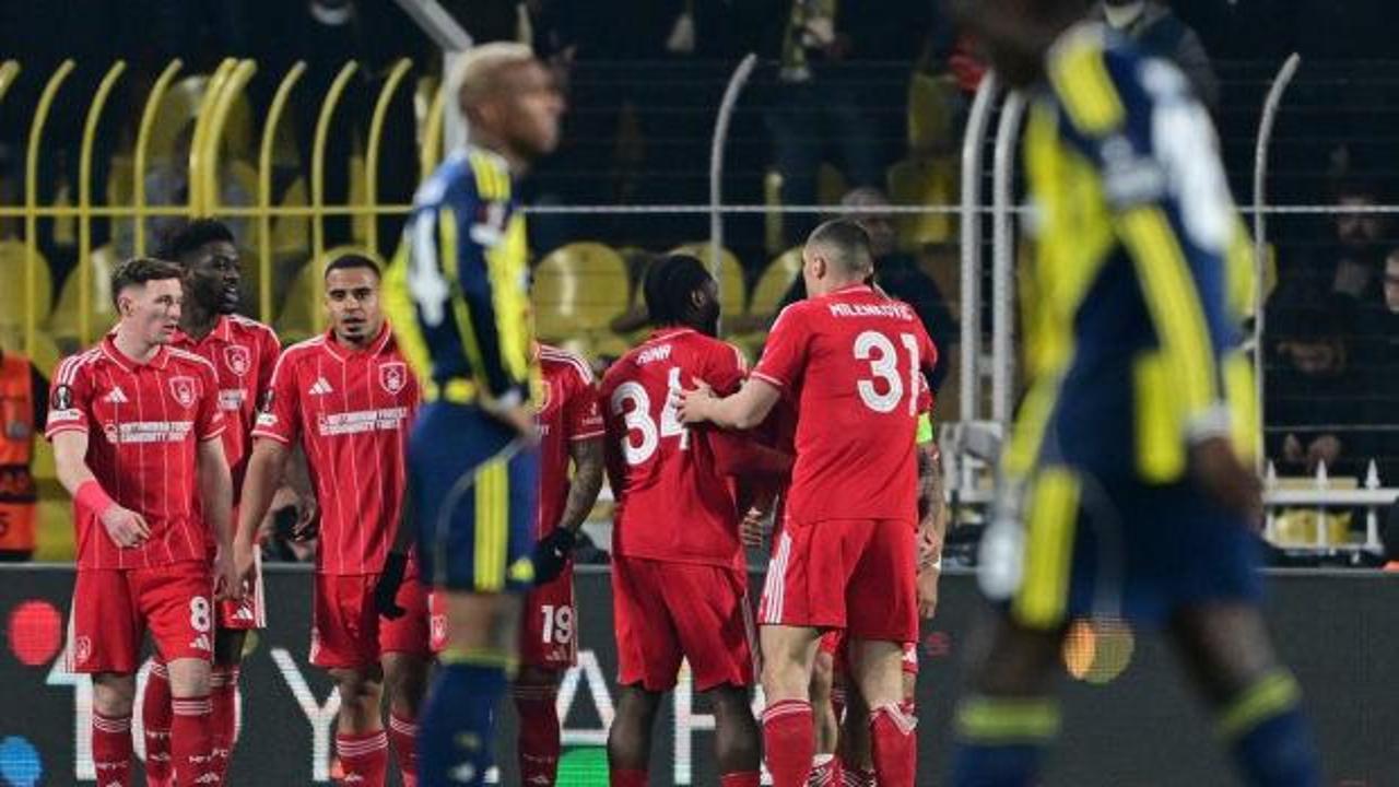 Fenerbahçe-Nottingham Forest maçı İngiltere'yi sal…