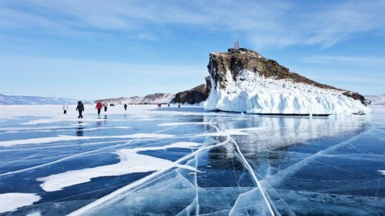 Baykal Gölü'nde facia: Çok sayıda turist öldü