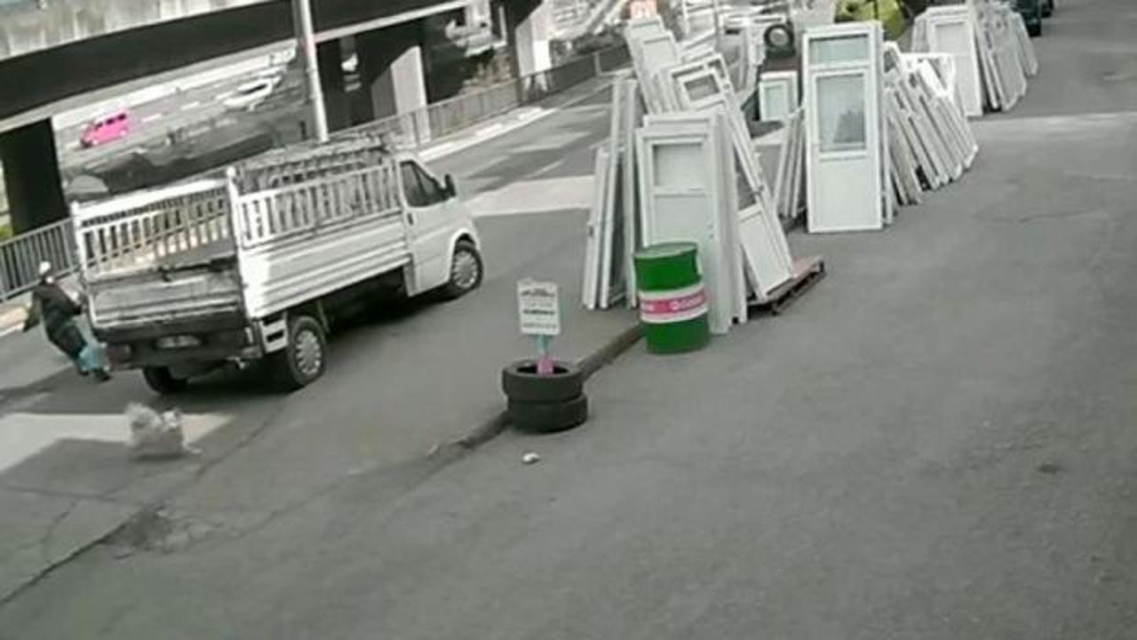 Köpekten kaçarken otobüsün altında kalan üniversiteli yaşam savaşı veriyor