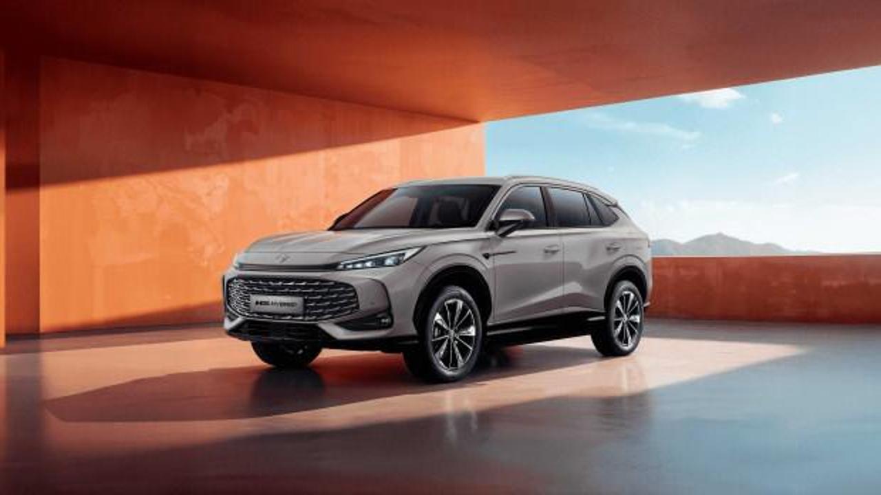 MG’nin Hybrid+ teknolojisine sahip modelleri yeni HS ve yeni ZS Türkiye’de!