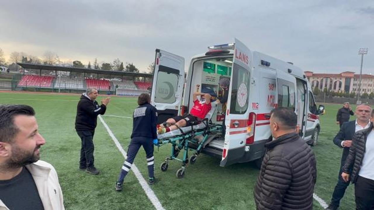 Saha bir anda karıştı! 11 kırmızı kart çıktı, 1 futbolcu hastanelik oldu