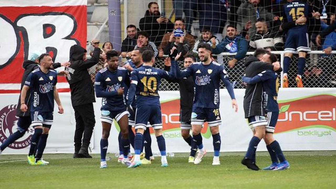 Adım adım Süper Lig’e geliyorlar! 1. Lig’in zirvesi alev aldı Adım adım Süper Lig’e geliyorlar! 1. Lig’in zirvesi alev aldı