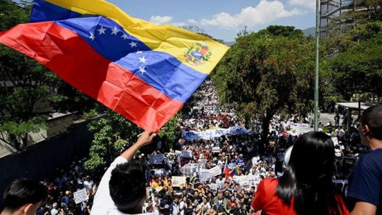 Venezuela'da genel af kapsamında 1557 kişi tahliye başvurusu yaptı