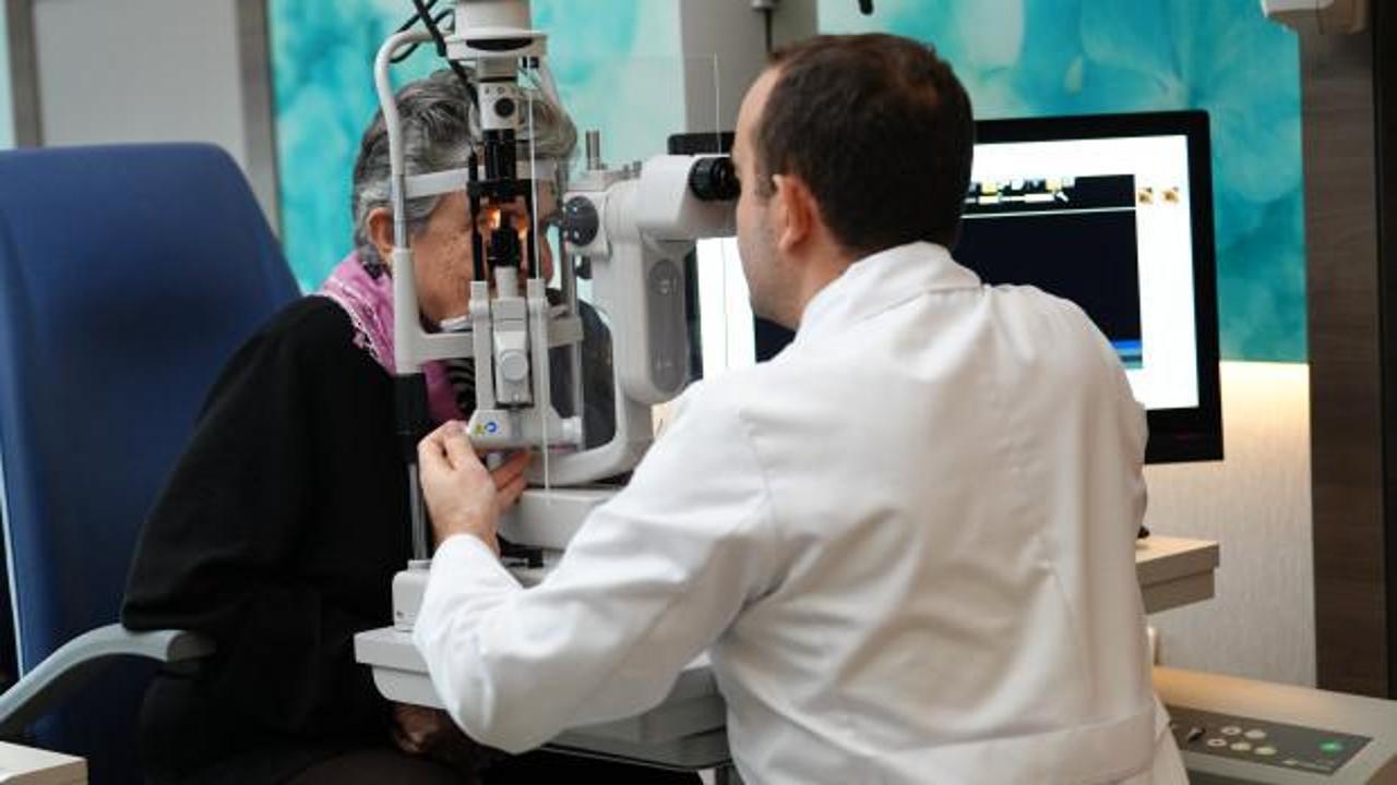 75 yaşındaki kadın 6 yıl sonra yeniden görmeye başladı